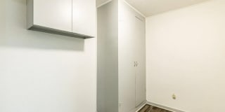 Centrally Located 3 bedroom 2 bathroom house! Gallery 20