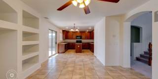 Gorgeous 4 Bed 3 Bath 3 Car home in Peoria with community Pool Gallery 13