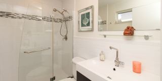 ** LUXURY MODERN ZEN RETREAT IN NAPLES PARK ** WALK TO THE BEACH **   4BR/4BA PRIVATE POOL & SPA FULLY REMODELED ** MERCATO **OFFERED FURNISHED SEASONALLY, WEEKLY OR ANNUALLY ** NO HOA PROCESS SO MOVE IN TODAY ** READY FOR A TENANT ** Gallery 78