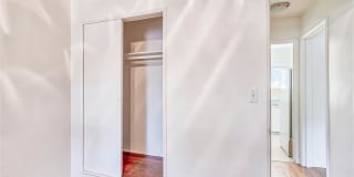 Powell Gardens Gallery 15