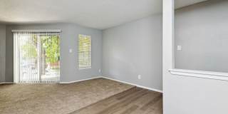 Hunters Glen Gallery 86