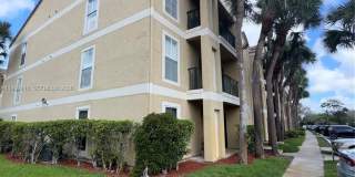 733 Riverside Dr Gallery 21