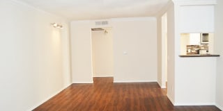 Valley Apartments Gallery 9