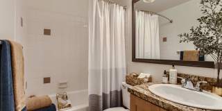 Westlake Meadows Gallery 16