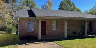 213 Oak Lane 213 Oak Lane Gallery 1