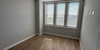 10 N Sheridan Rd. Gallery 17