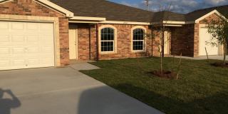 4700 Waterproof Dr Gallery 1