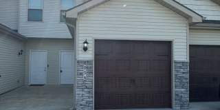 Coming Soon: Well-Maintained 2BR/2.5BA Townhome w/ Garage Gallery 1