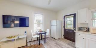 24 Hews St Gallery 6