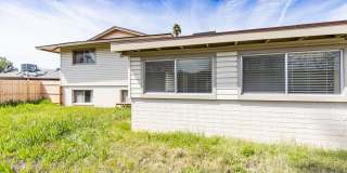 6 Bedroom 3.5 Bathroom Tri-Level Home In Tempe close to ASU Gallery 59