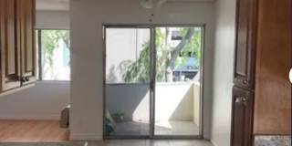 1525 North Kenmore Avenue Gallery 7