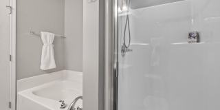 1052 Mica Lamp Court Gallery 20