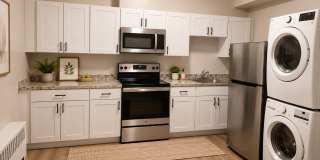 Spacious 3BR in Hartford’s Barry Square — 36 Whitmore St (3 bed / 1 bath) Gallery 29