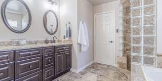 8223 Sabinoso Gallery 59