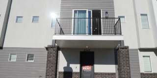 2347 W Jenna Gallery 1