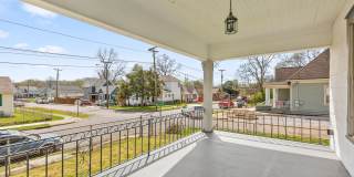 Charming + Modern Highland Park Home - 3 Beds, 2 Baths, Fenced Yard, + Plenty of Parking! Gallery 6