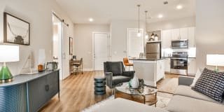 The Rey on Reynolds Gallery 37