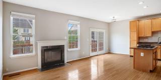 22616 WELBORNE MANOR Square Gallery 13