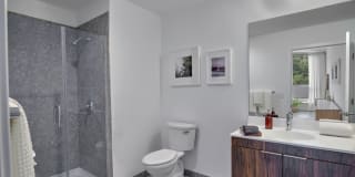 7 Seventy House Gallery 20