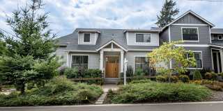 Location, Location, Location! Beautiful 3 Bedroom Townhome in First Addition!!!! Location, Location, Location! Beautiful 3 Bedroom Townhome in First Addition!!!! Gallery 31