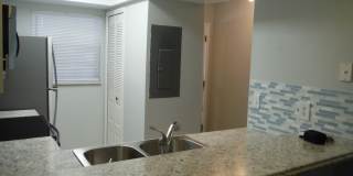 2/2 Condo Screen Porch, Pool Complex Gallery 25