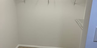 701 S Madison Ave Gallery 27