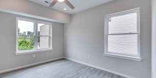 1225 W DAUPHIN Street Gallery 10