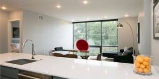 1300 Melrose Ave - 308 Gallery 1