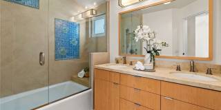 1554 E Oceanfront Gallery 31