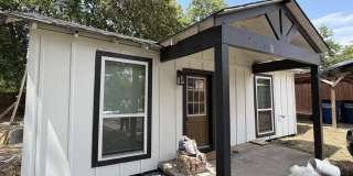 207 Austin Street Gallery 1