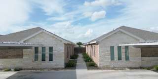 3B/2B Gated Community, Pet friendly- Edinburg TX Gallery 1