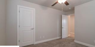 Spacious 4 Bedroom Townhome in Hurricane Heights! Gallery 10