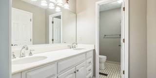 Spacious 4BR House in Roswell -Mountain Park Elementary district Gallery 18