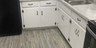 Two Bedroom 1.5 Bath Townhome for Rent Gallery 1