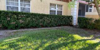 1533 SE Royal Green Circle Gallery 1