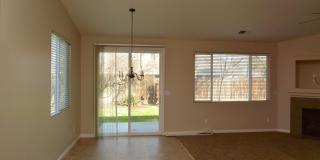 4 Bedroom 2.5 Bathroom in SW Visalia!! Gallery 5