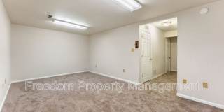 726 Pine Tree Ct. Gallery 30