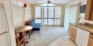 55+ Community 1 Bed 1 Bath. Gallery 11