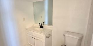 16615 S Denver Ave Gallery 1