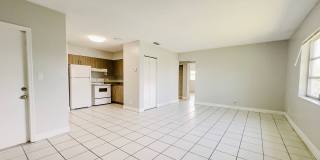 1007 W. Prospect Road Gallery 22