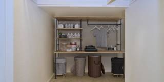 Summit At Warner Center Gallery 106