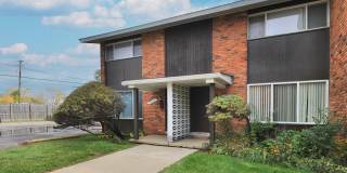 Carriage House Apartments Gallery 24