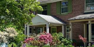 Oakenshawe 5-Bedroom, 2-Bathroom Home Close to Johns Hopkins Gallery 1