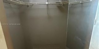 1200 Saint Charles Pl Gallery 17