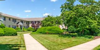 Cloverdale Apartments Gallery 17