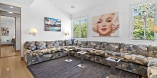 24380 Malibu Rd Gallery 33