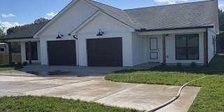 197 Thomas Ln Unit A Gallery 1