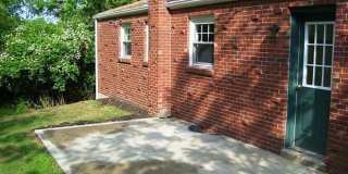 Beautiful Three Bedroom with Basement and Garage Gallery 16