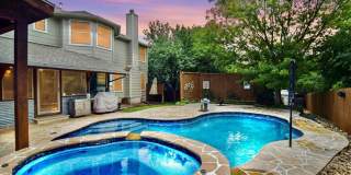 8708 Laurel Canyon Gallery 1