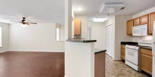 502 BRADLEY CT #5D Gallery 23